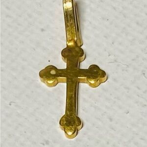 14k Small Gold Cross Pendant